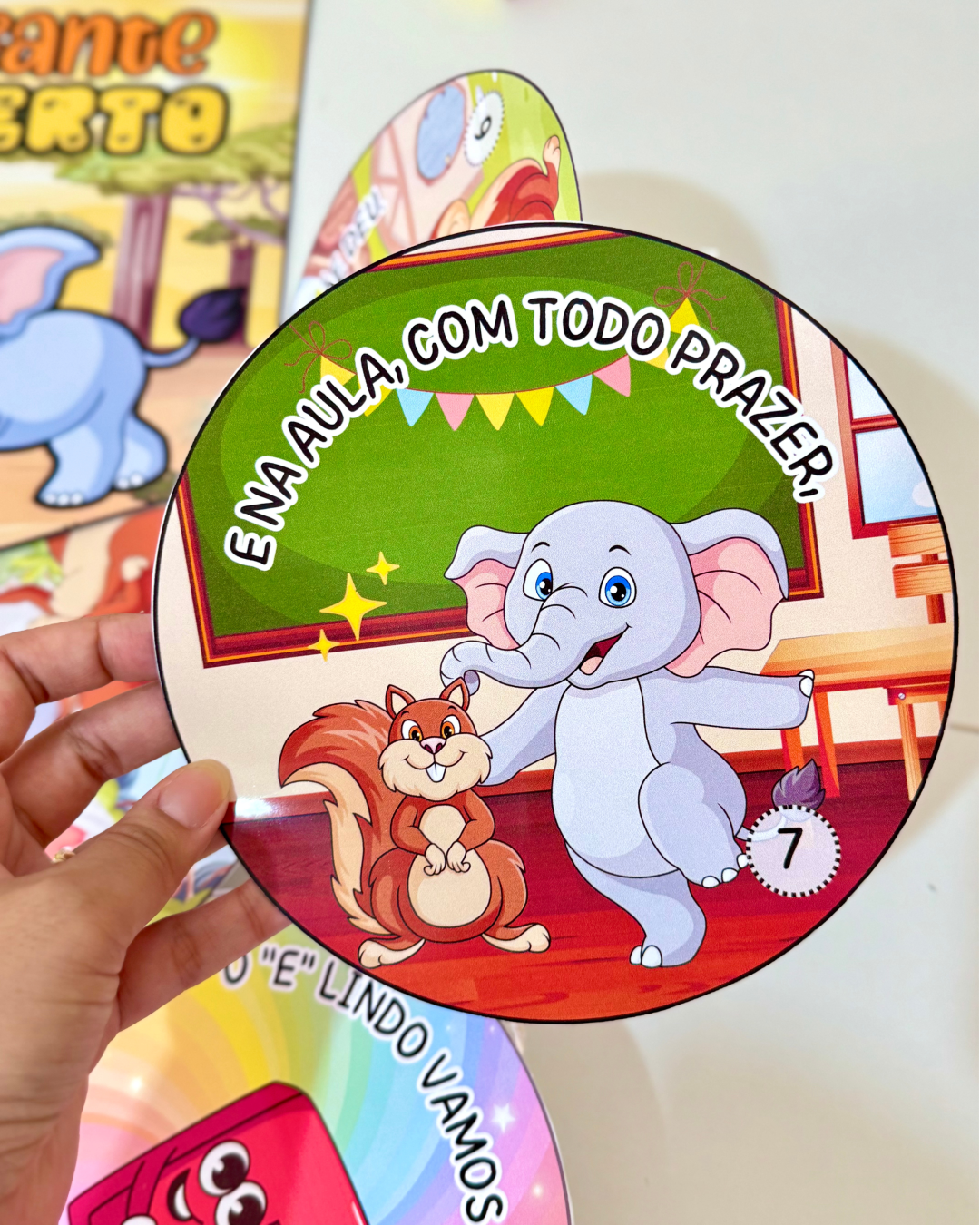 História da VOGAL E para Educação Infantil - Sacola para Contação de História – Trabalhando a Vogal E - Imagem 3