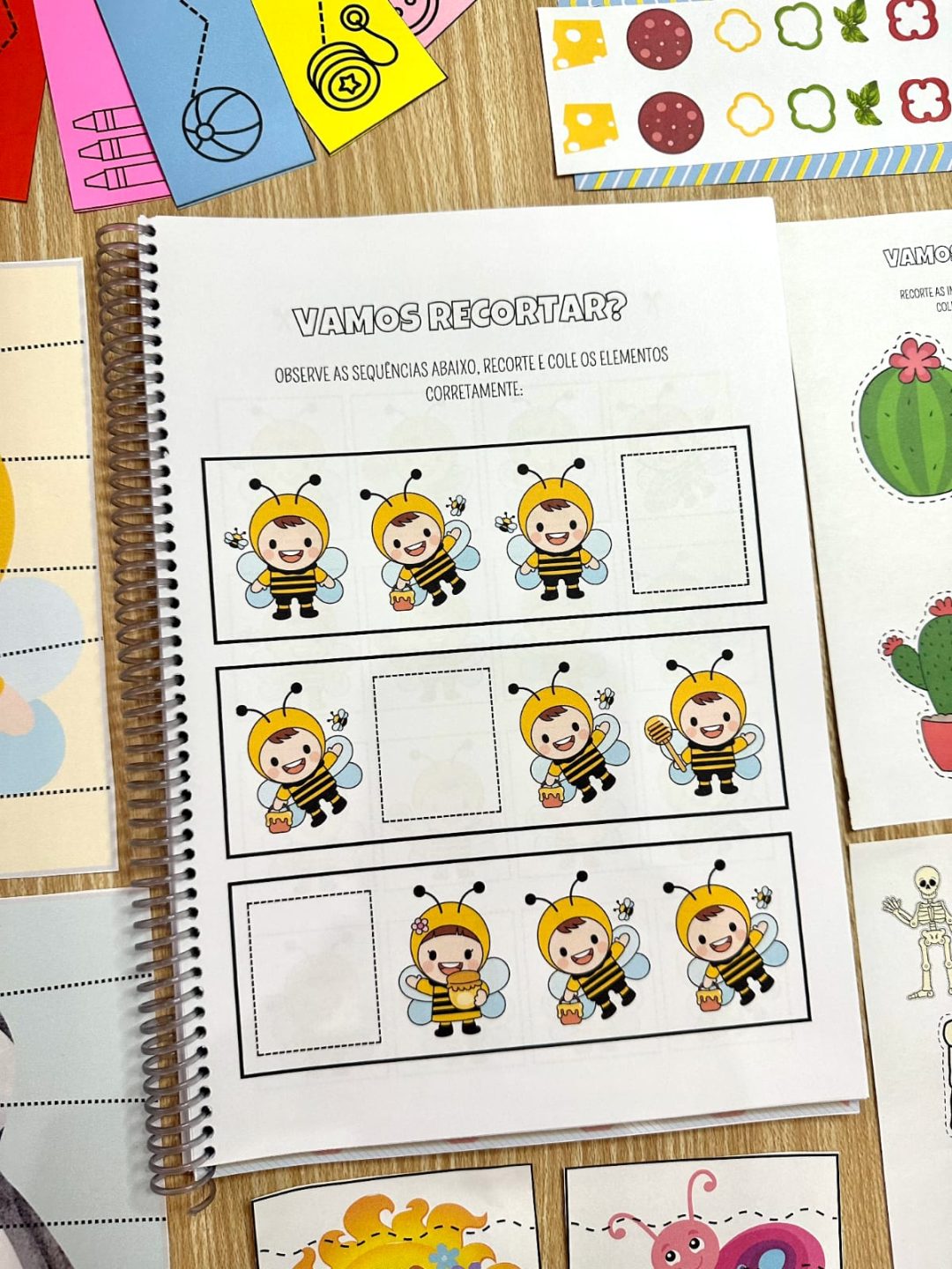 Apostila RECORTE E COLAGEM para Educação Infantil - Atividades para recortar e colar! - Imagem 20