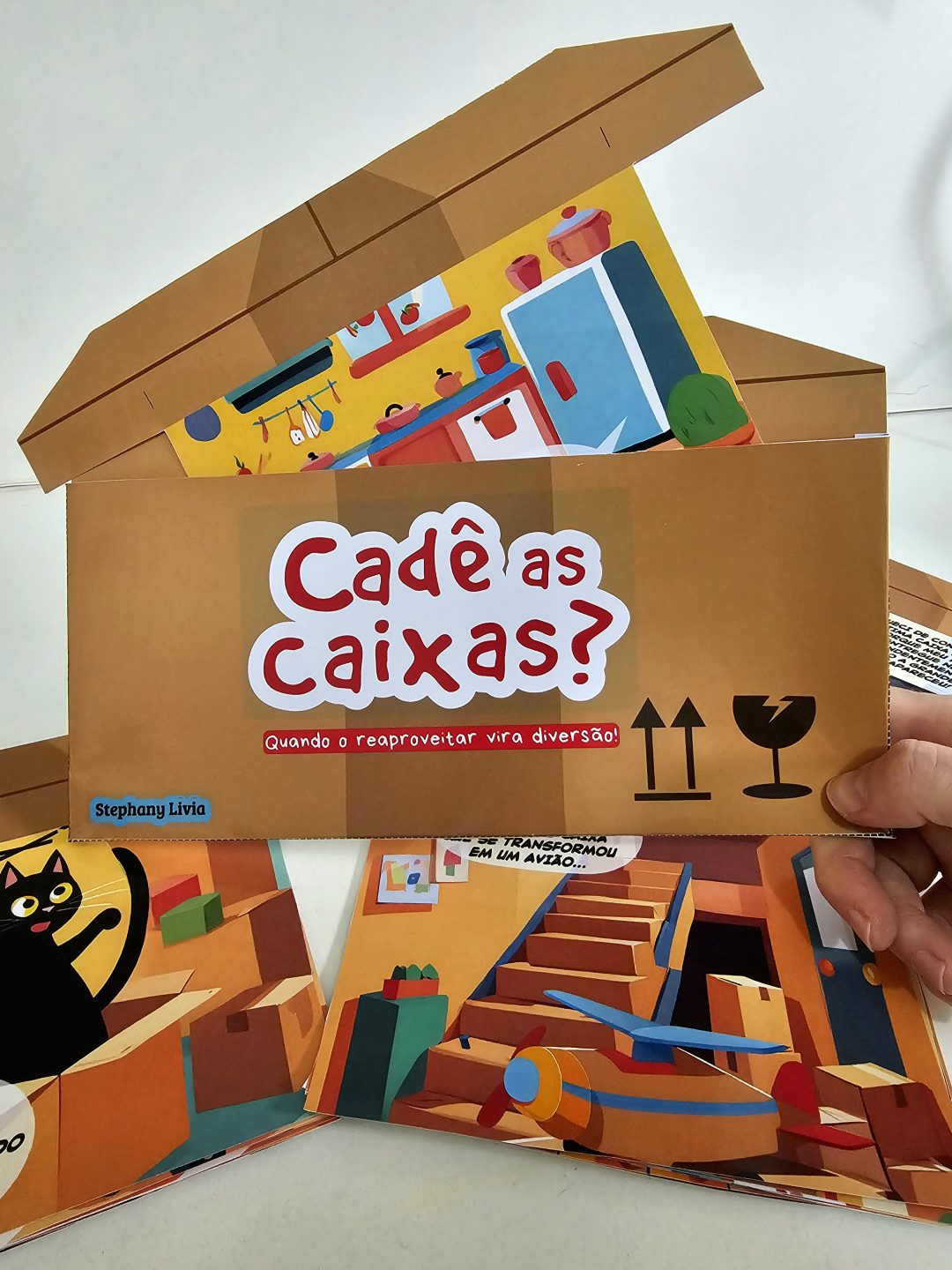 História: "Cadê as Caixas?" - Porque Reaproveitar Nunca Foi Tão Divertido!