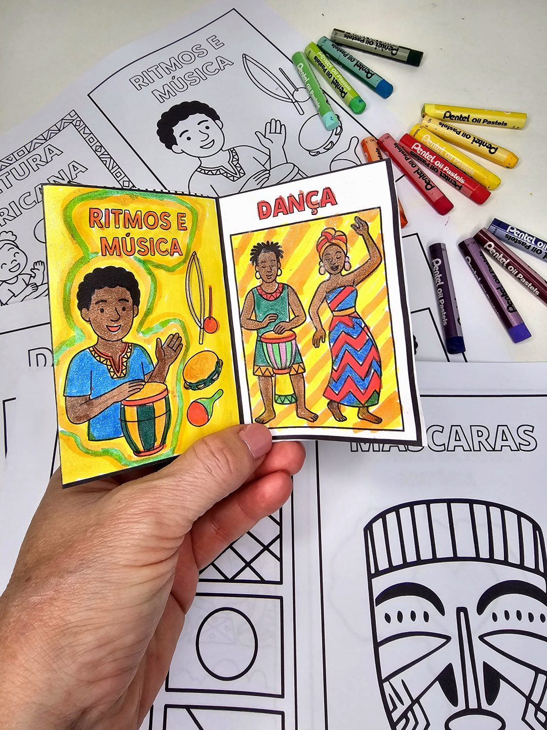 Atividades sobre a Cultura Africana - Mini Livro da Cultura Africana