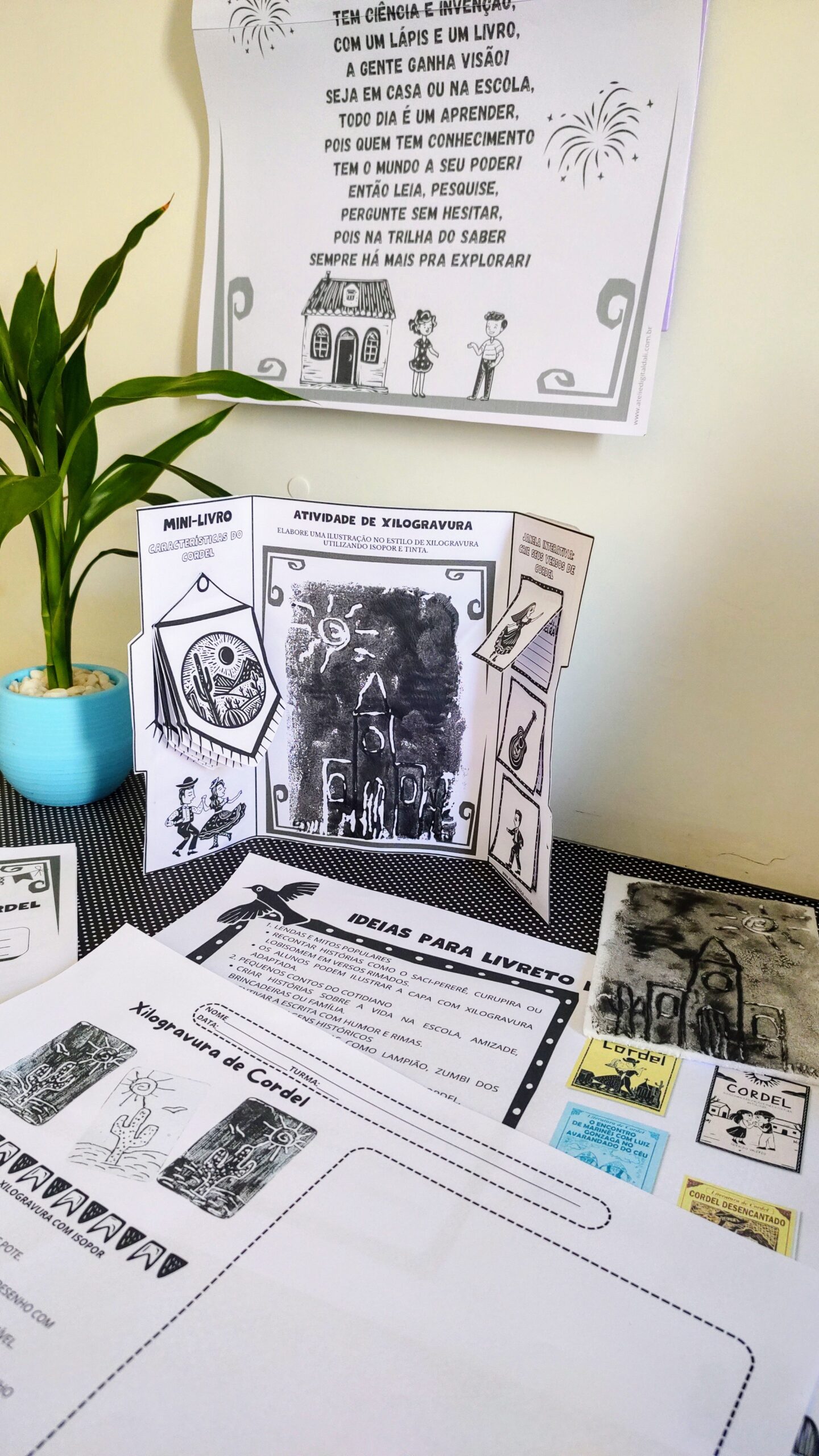 Atividade Literatura de Cordel - Lapbook e Cartaz Coletivo